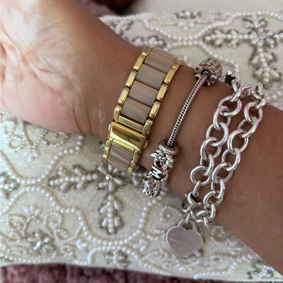 Michael Kors bedazzled watch NWT - Picture 10 of 10